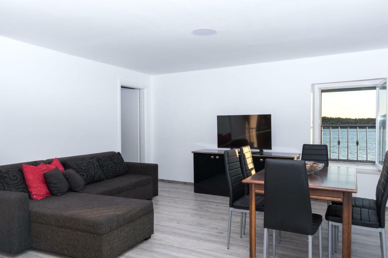 Bounty Apartments Šibenik Eksteriør bilde
