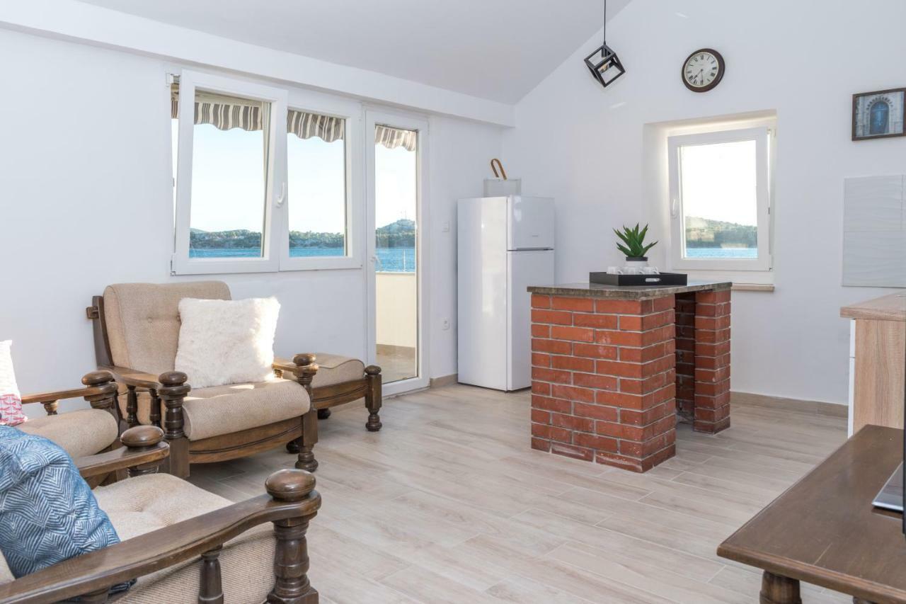 Bounty Apartments Šibenik Eksteriør bilde